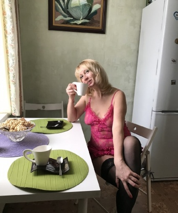 Самира, 47 лет, 2 размер груди